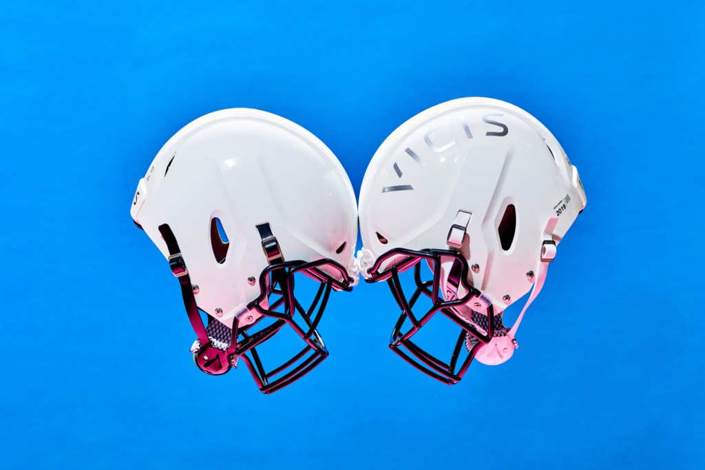 https://www.timeforkids.com/wp-content/uploads/2019/12/footballhelmet-1920x1280-1.jpg?w=1024