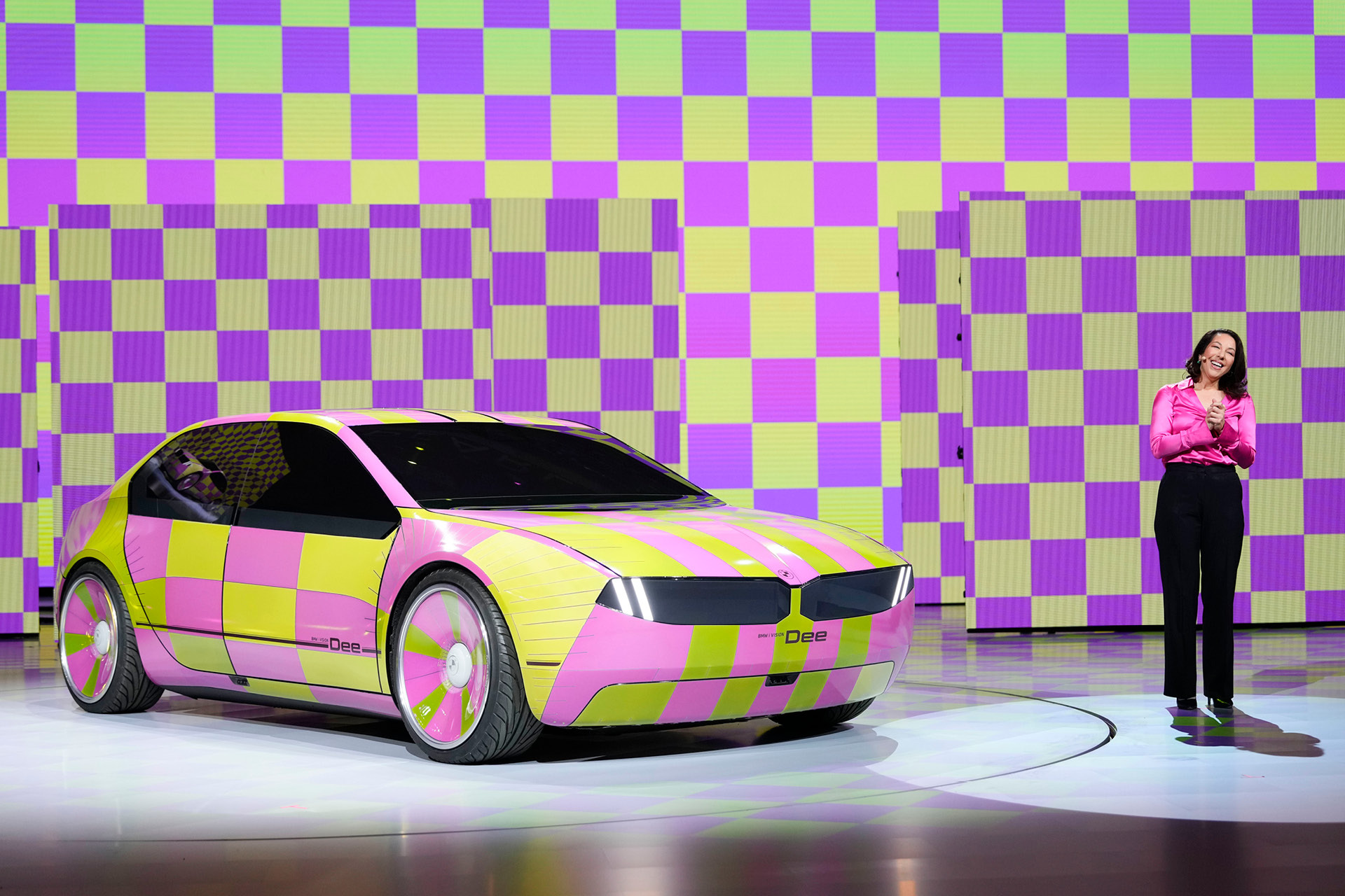 TIME for Kids | Colorful Car | G3-4