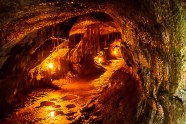 Lava Tube Caves Best Lava Tubes To Explore In The US TopoZone Lava Tube Caves Best Lava Tubes To Explore In The US TopoZone